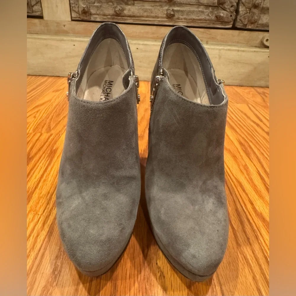 Michael Kors Slate Platform Bootie With MK logo Zipper Size 7M